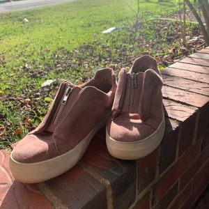 Steve Madden pink slip on sneakers